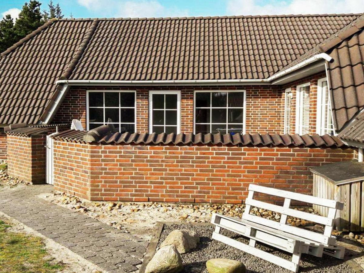 10 Person Holiday Home In Bl Vand Blåvand Chambre photo